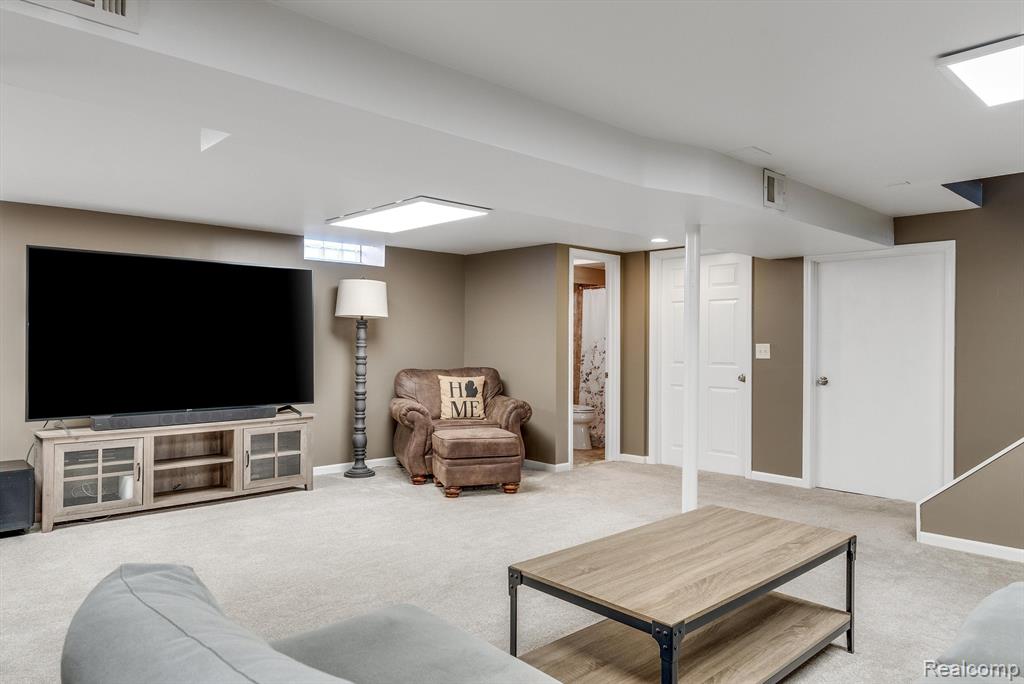 535 JAMAICA Drive, Troy, MI 48083 — Photo 27
