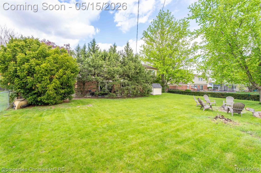 8648 Tamarack Drive, Shelby Twp, MI 48317 — Photo 41