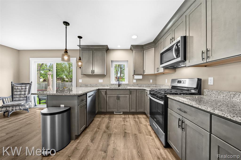 70276 N MAIN Street, Richmond, MI 48062 — Photo 16