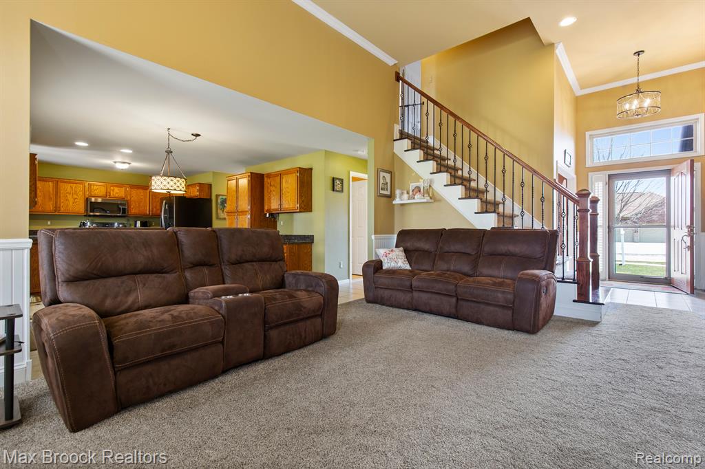 52449 ROBINS NEST Drive, Chesterfield, MI 48047 — Photo 6