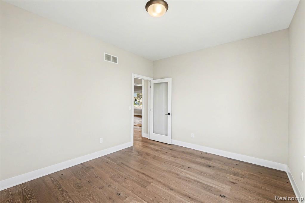 56211 Stone Falcon Drive, Shelby Twp, MI 48315 — Photo 32