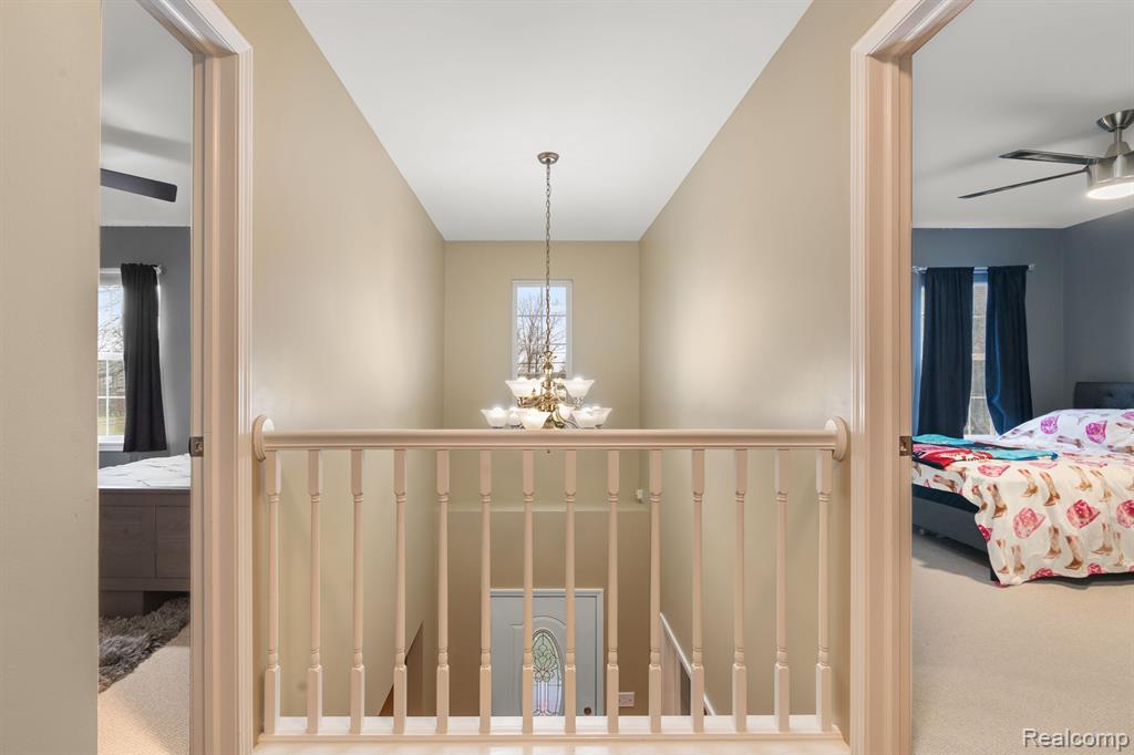 733 W Woodside Avenue, Madison Heights, MI 48071 — Photo 22