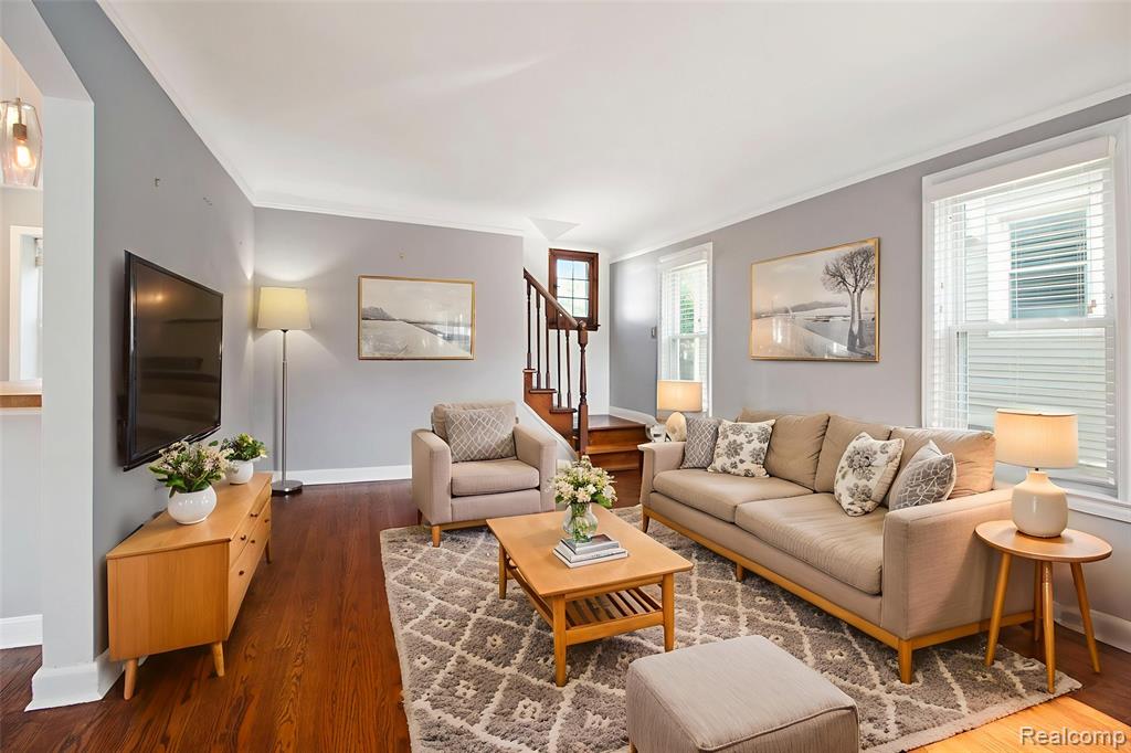 6847 Yinger Avenue, Dearborn, MI 48126 — Photo 4