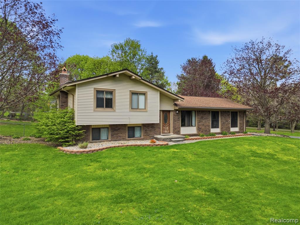 1525 E Dawson Road, Milford, MI 48381 — Photo 6