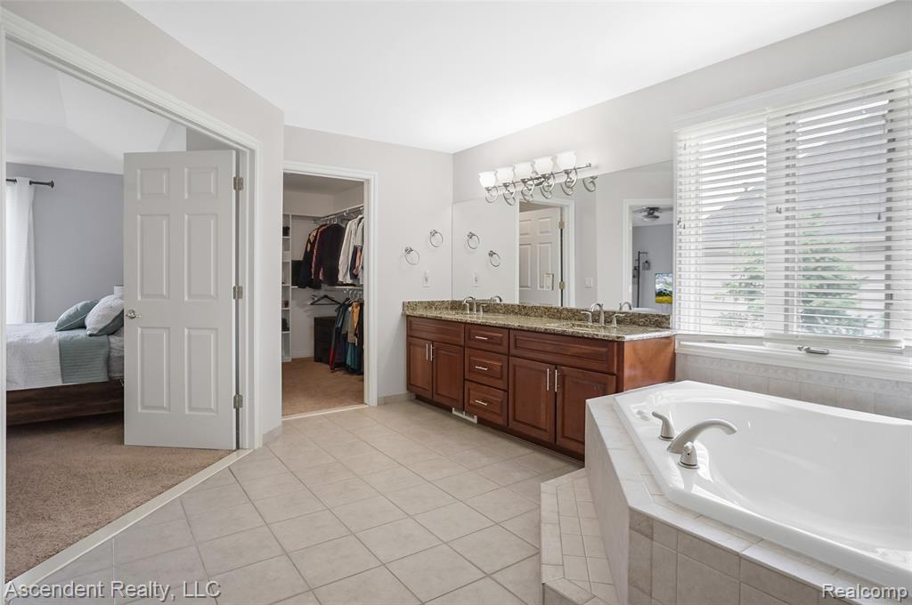 48392 Binghampton Drive, Northville, MI 48168 — Photo 33