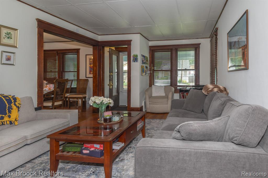 464 E CAMBOURNE Street, Ferndale, MI 48220 — Photo 16