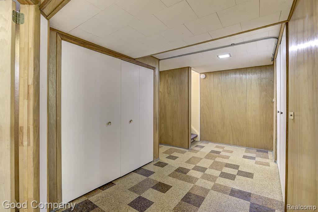 31160 E Rutland Street, Beverly Hills, MI 48025 — Photo 27