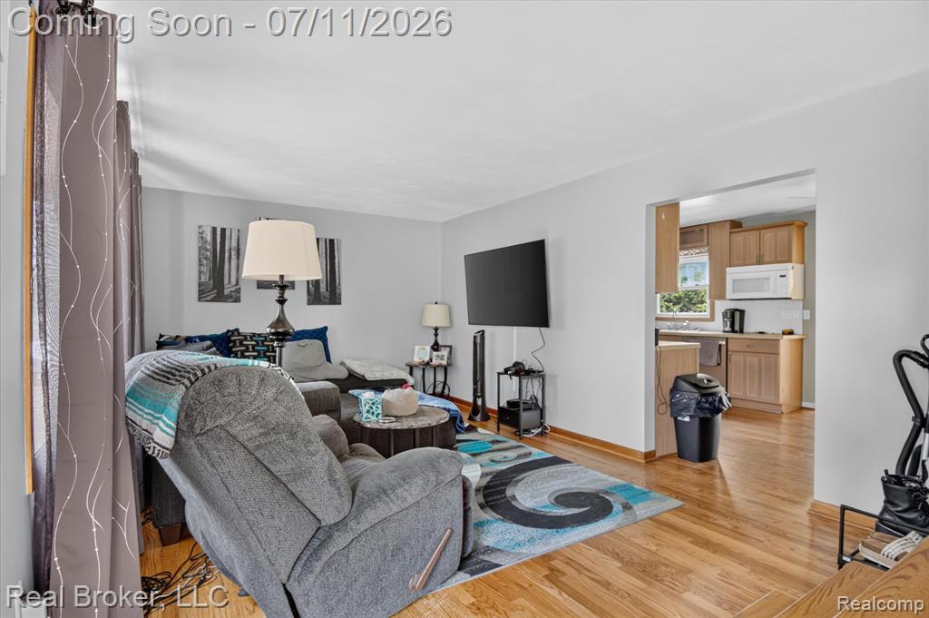 245 Bates Lane, Monroe, MI 48162 — Photo 4