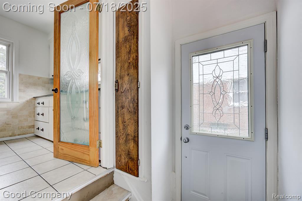 923 E 4th Street, Royal Oak, MI 48067 — Photo 27