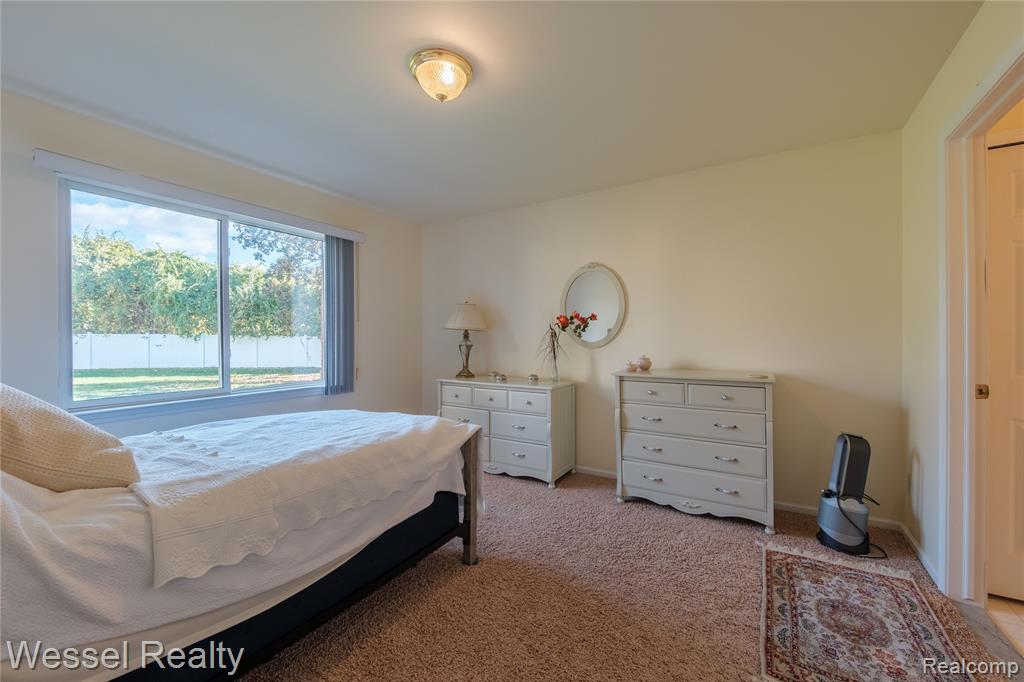 55094 Westchester Drive, 36, Shelby Twp, MI 48316 — Photo 13