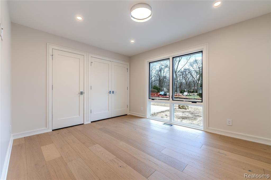 7400 Melody Lane, Bloomfield Hills, MI 48301 — Photo 31
