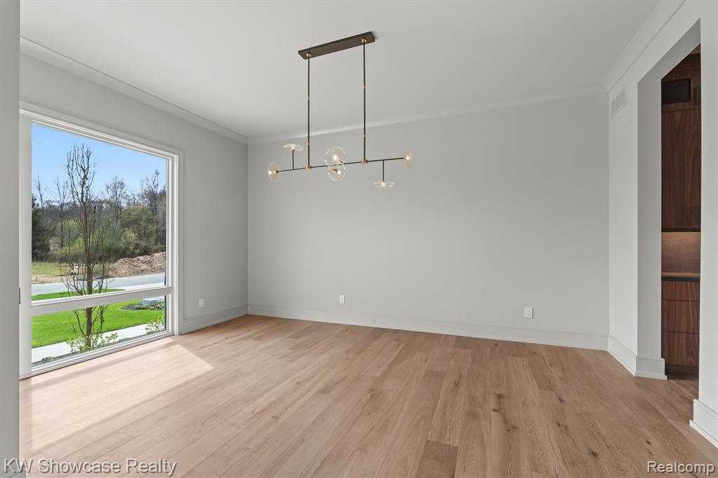 2559 Crystal Lake Drive, Commerce Twp, MI 48382 — Photo 13