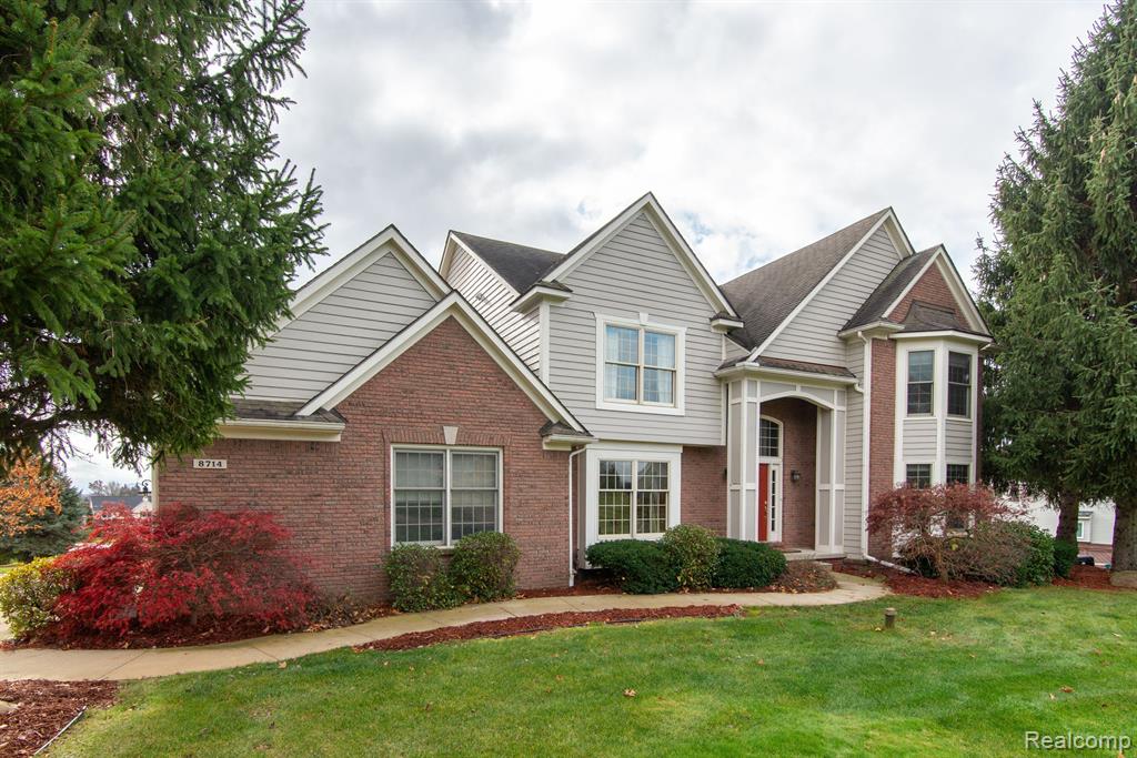 8714 GLEN HAVEN Drive, Howell, MI 48843 — Photo 2