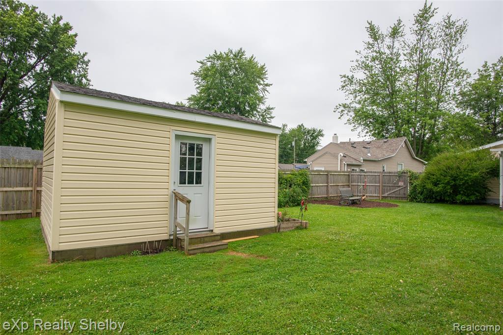 9595 Pearl Beach Boulevard, Clay, MI 48001 — Photo 19