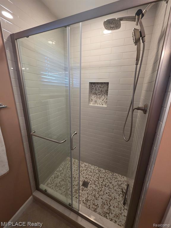 6220 Andrea Lane, West Bloomfield, MI — Photo 17