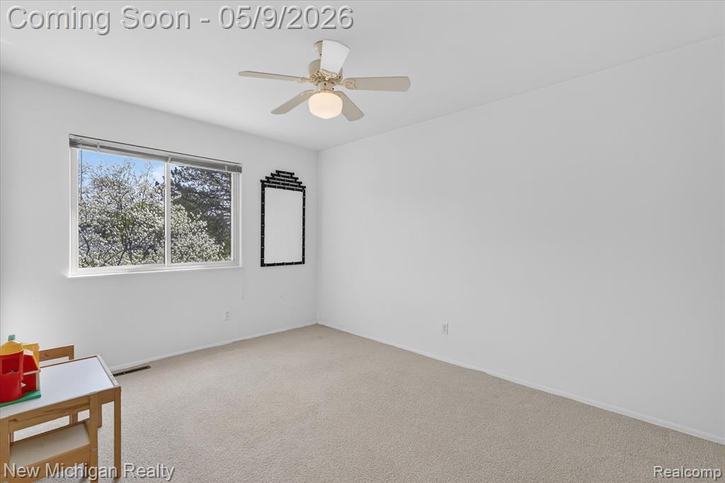 4291 HallMark Court, Flint, MI 48532 — Photo 38