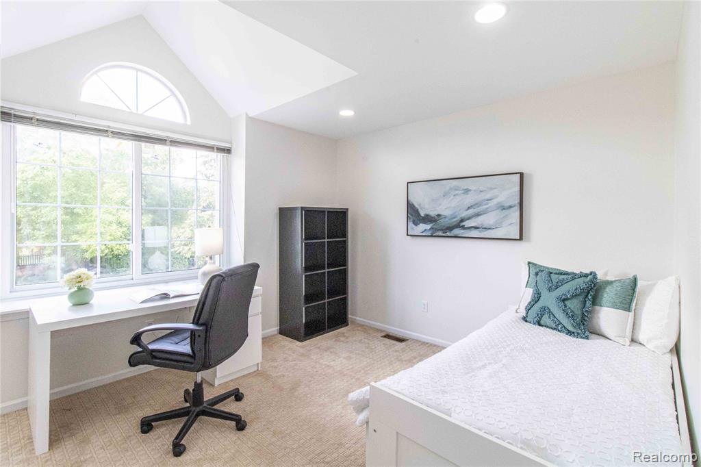 47302 Butler Lane, Novi, MI — Photo 36