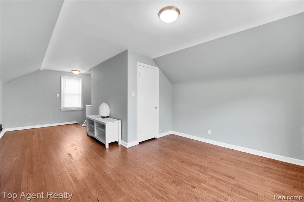 9917 Rutland Street, Detroit, MI 48227 — Photo 18