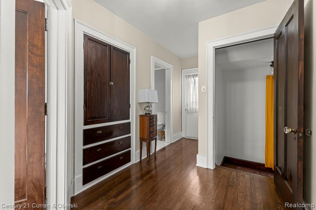 4815 Iroquois Street, Detroit, MI 48214 — Photo 34