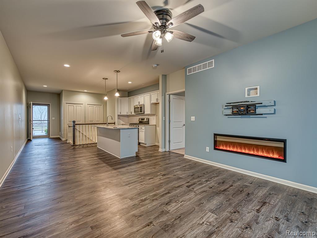 851 Plum Village Drive, Monroe, MI 48161 — Photo 16