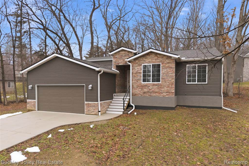 10303 Nine Mile Road, Whitmore Lake, MI 48189 — Photo 27