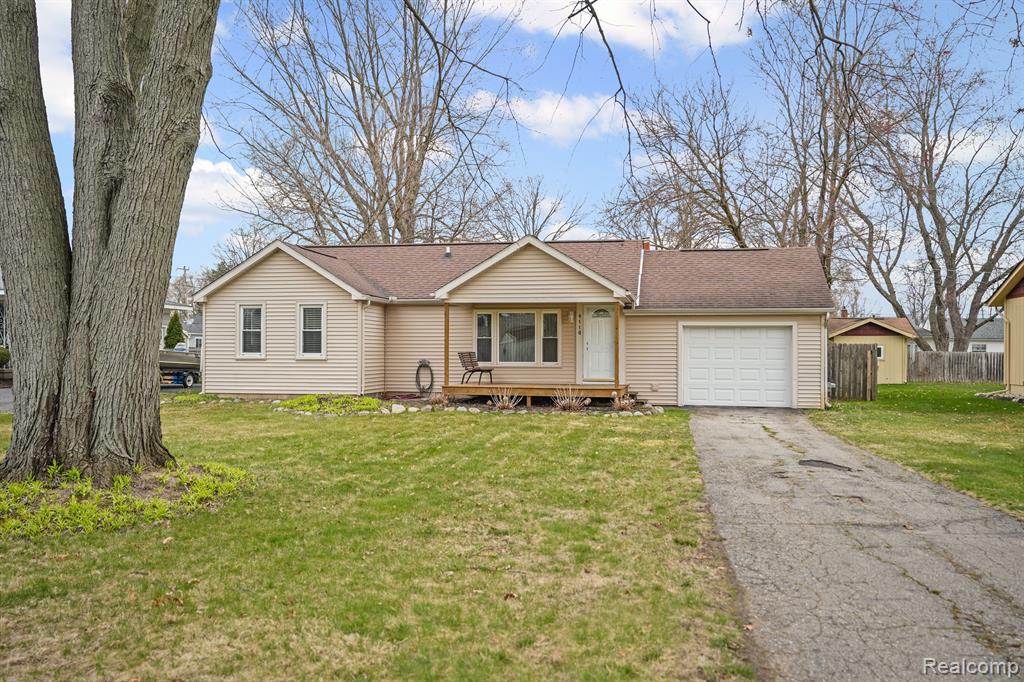 9110 GEORGETTE Street, White Lake, MI — Photo 26