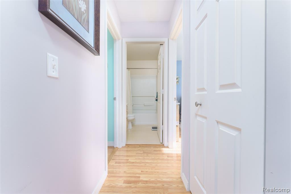 8580 Fox River Drive, Fowlerville, MI 48836 — Photo 22