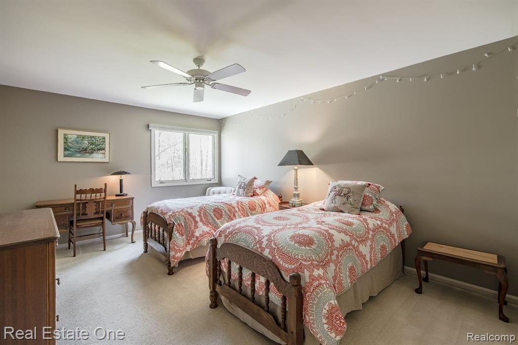 9316 LAKEBLUFF Drive, Clarkston, MI 48348 — Photo 42