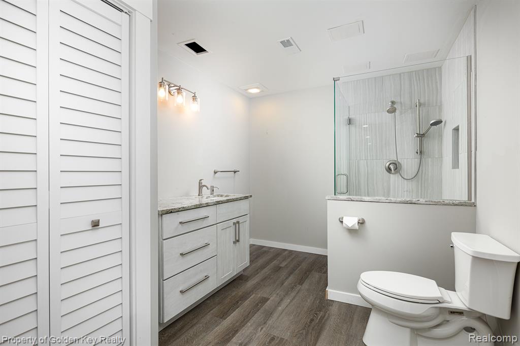 5352 Timber Bend Drive, Brighton, MI 48116 — Photo 37
