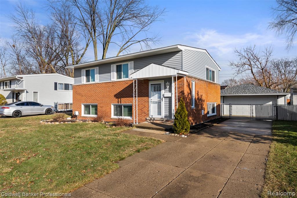6770 Caribou Street, Westland, MI — Photo 2