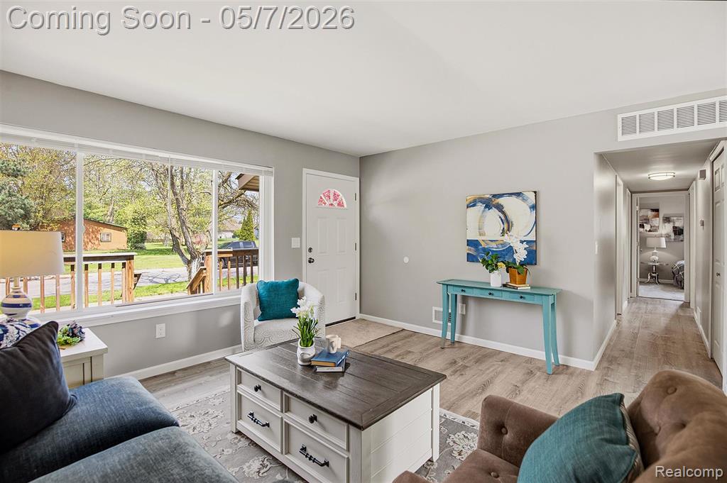 30022 Midfield Drive, New Haven, MI 48048 — Photo 3