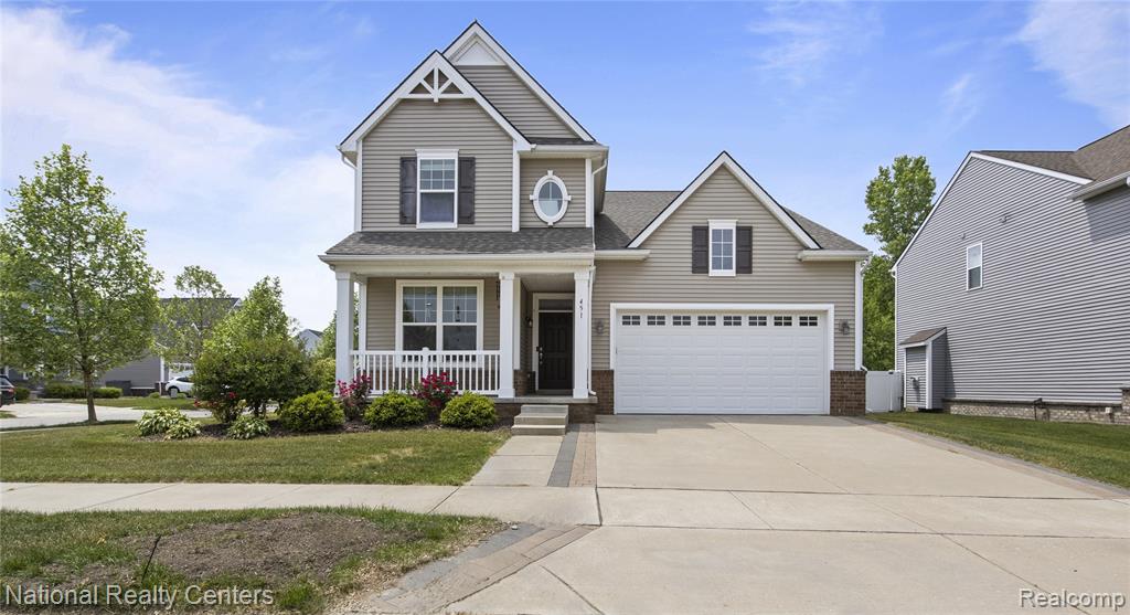 451 Goodrich, Wixom, MI — front exterior