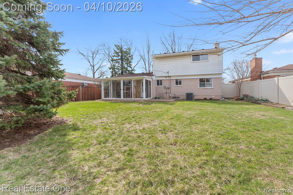 14262 Dundee Street, Riverview, MI 48193 — Photo 22