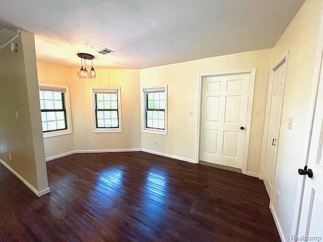 2095 M 140, Benton Harbor, MI 49022 — Photo 27