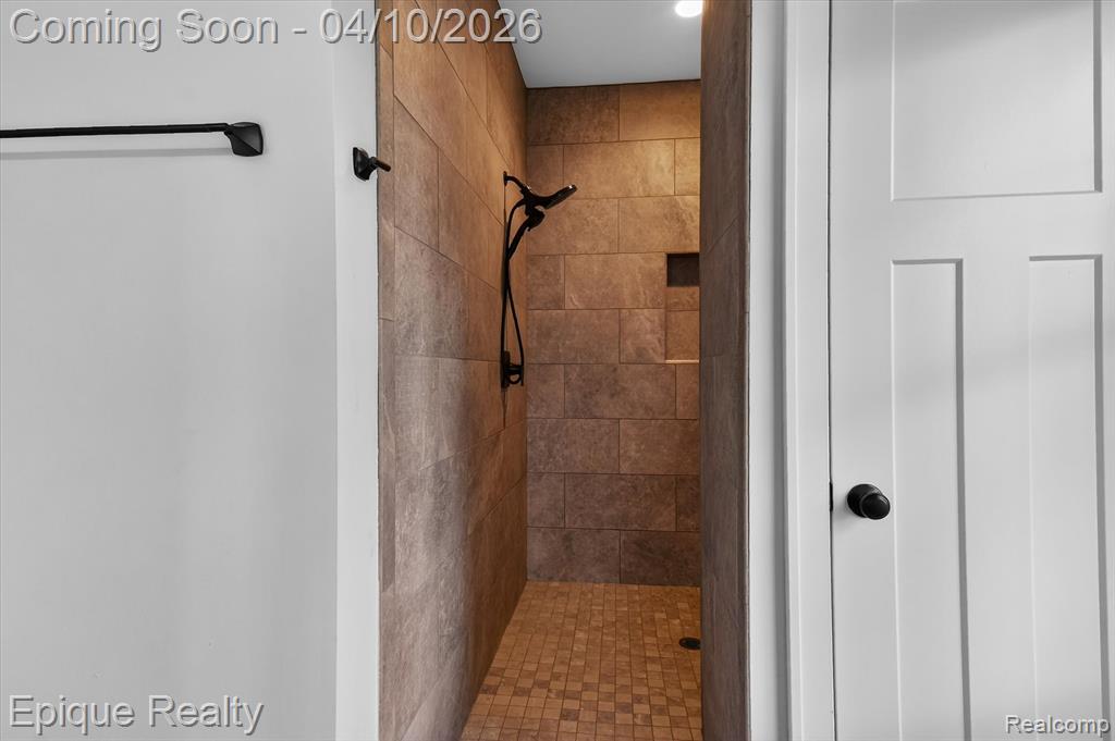 5950 Mountain Top Drive, Brighton, MI 48116 — Photo 31