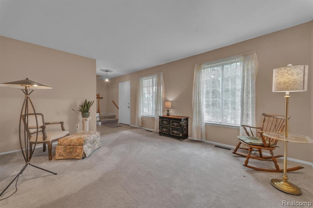 450 N Bywood Avenue, Clawson, MI — Photo 10