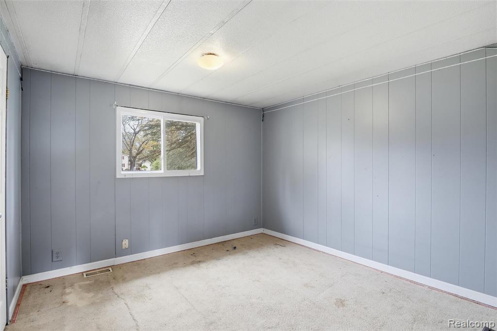 43625 Harris Road, Belleville, MI 48111 — Photo 22