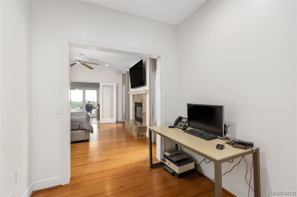 30134 Jefferson Avenue, Saint Clair Shores, MI 48082 — Photo 25