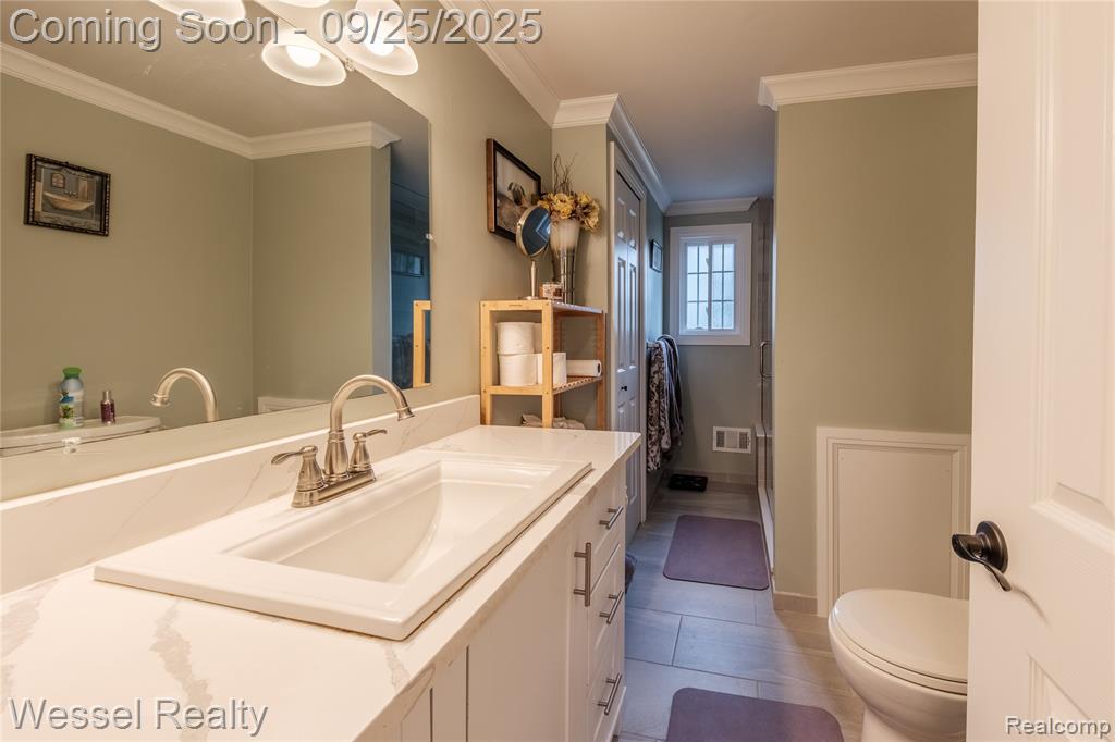 67976 Van Dyke Road, 8, Washington, MI 48095 — Photo 16