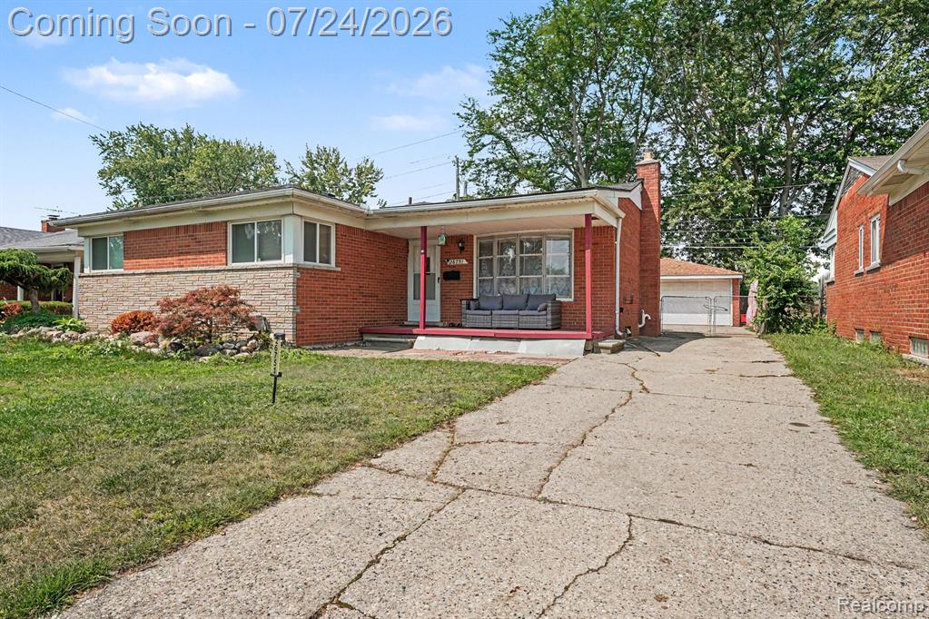 26751 Newport Avenue, Warren, MI 48089