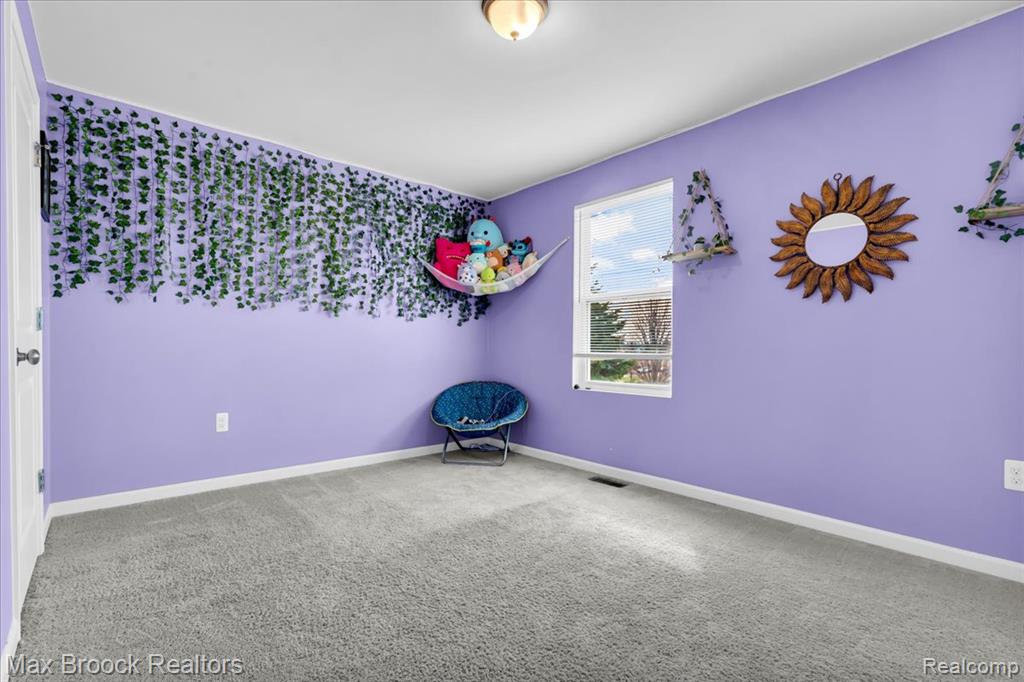 302 Shari Street, Pontiac, MI 48341 — Photo 19