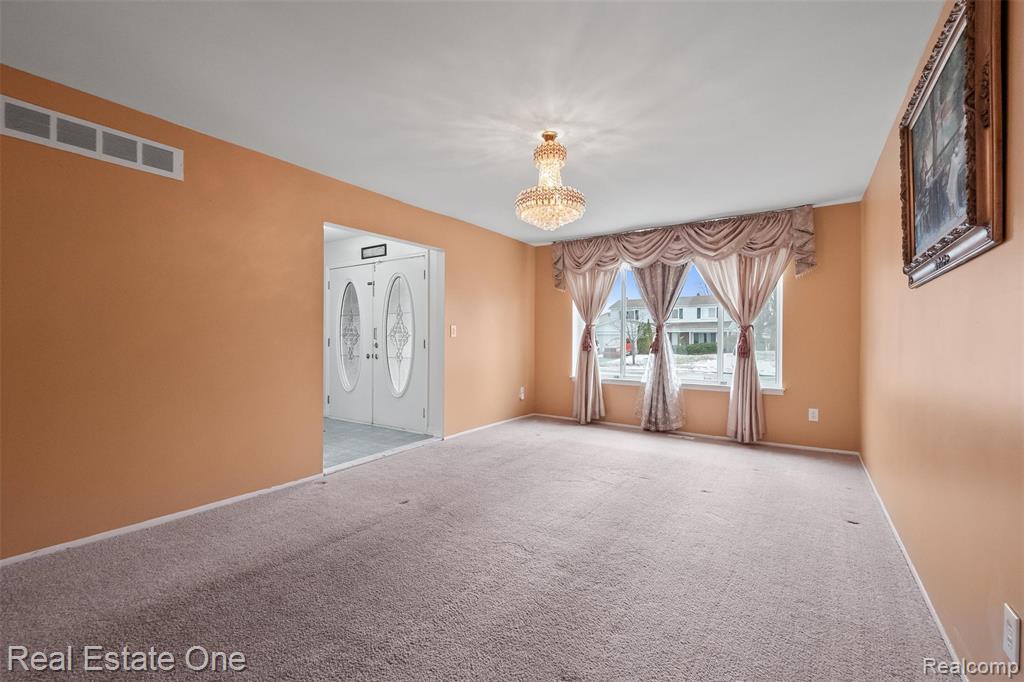 4469 Ardmore Drive, Sterling Heights, MI 48310 — Photo 6