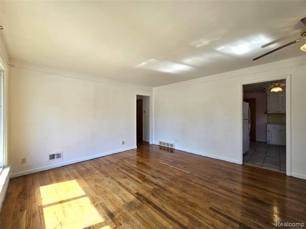 410 Central Street, Inkster, MI 48141 — Photo 2