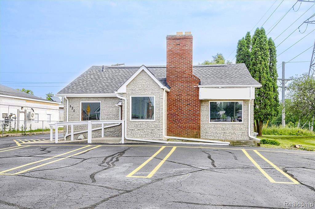 520 Imlay City Road, Lapeer, MI 48446 — Photo 31