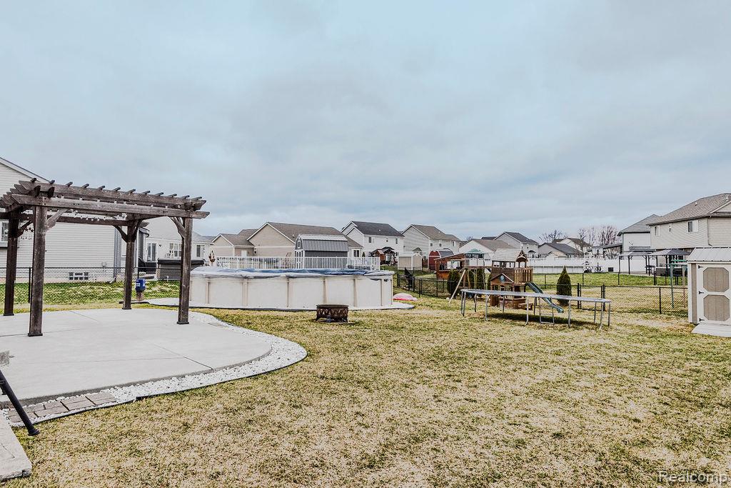 9010 Birch Pointe Drive, Newport, MI 48166 — Photo 4