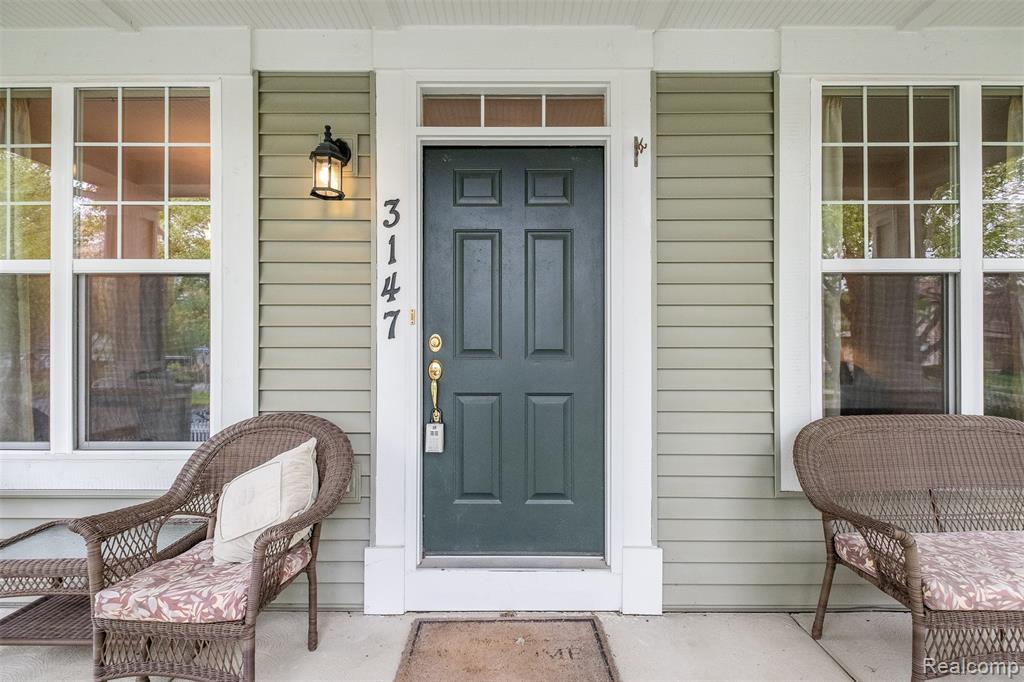 3147 Summers Road, Keego Harbor, MI 48320 — Photo 4
