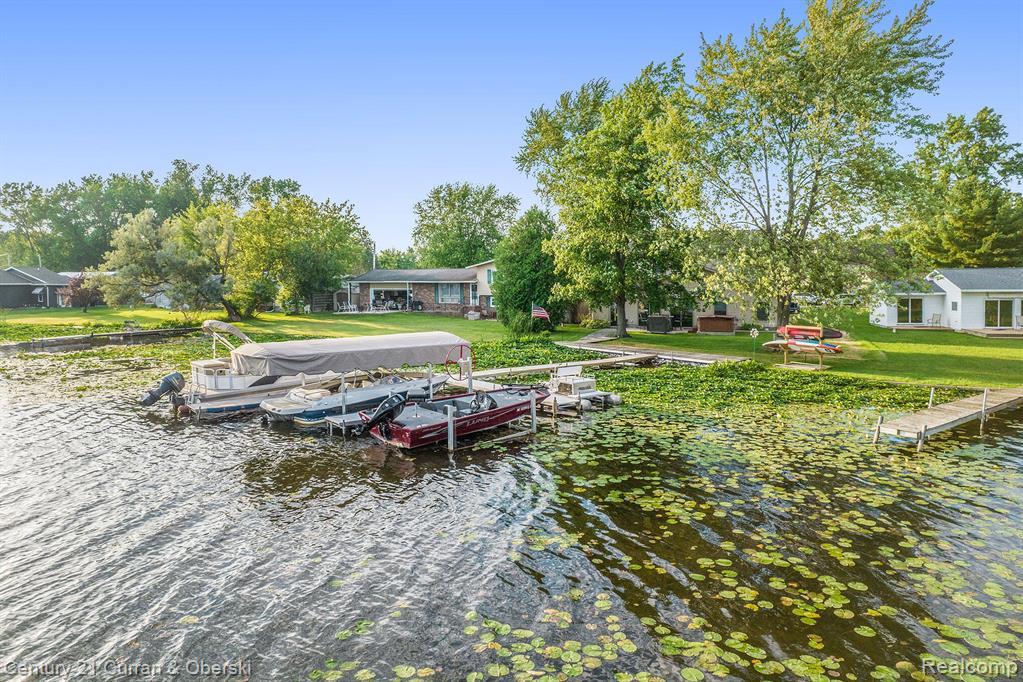 8720 Sharon Hollow Road, Manchester, MI, 48158