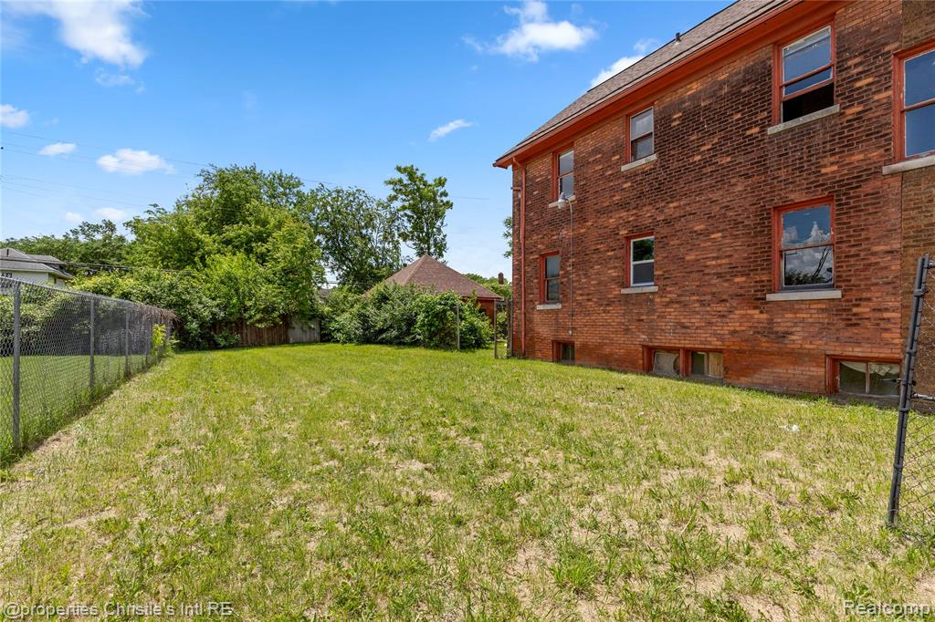 4571 Vancouver Street, Detroit, MI 48204 — Photo 12