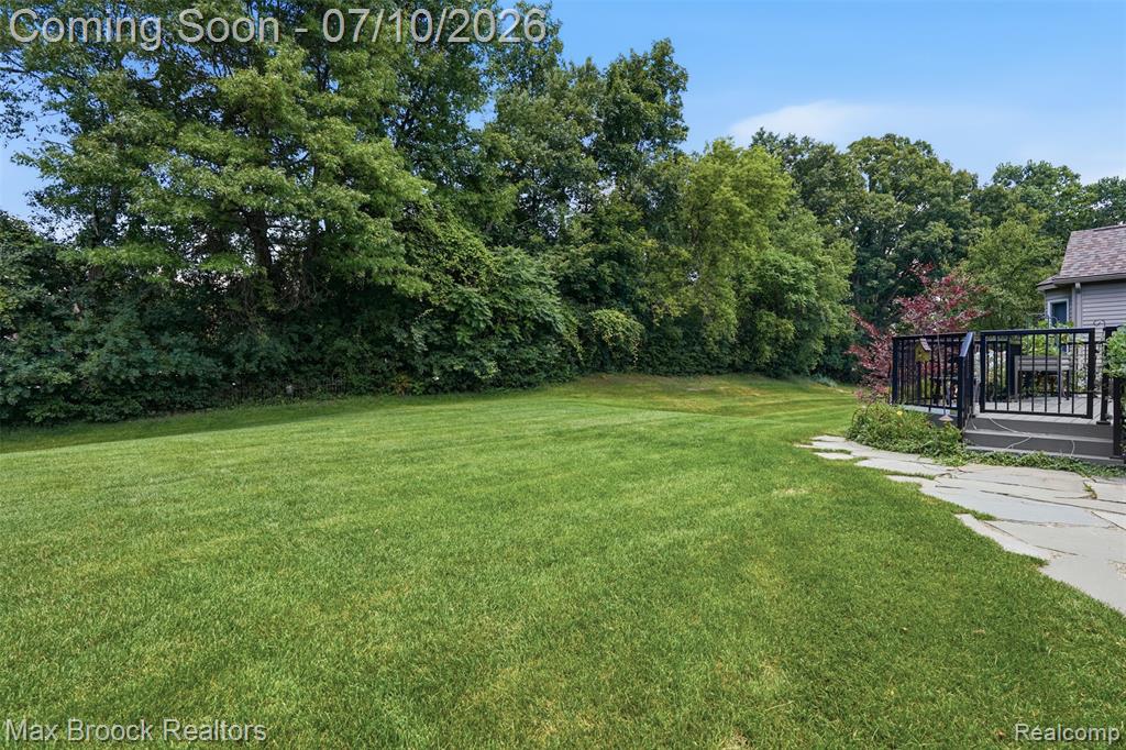 5804 S Windstar Circle, 22, Waterford, MI 48327 — Photo 40
