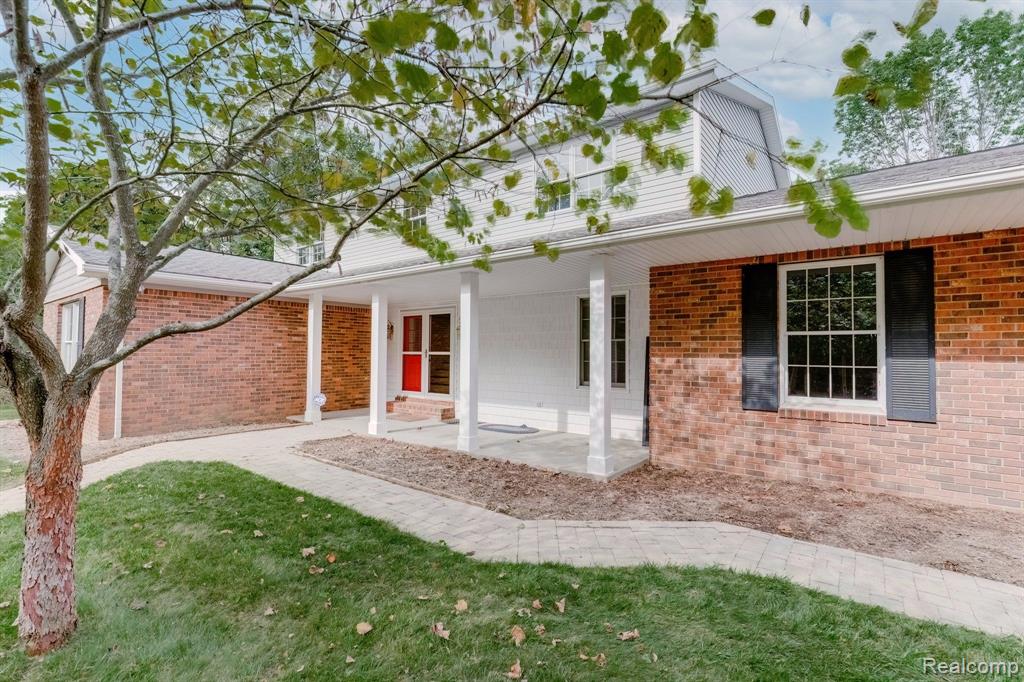 4216 Meadow Pond Lane, Metamora, MI 48455 — Photo 4